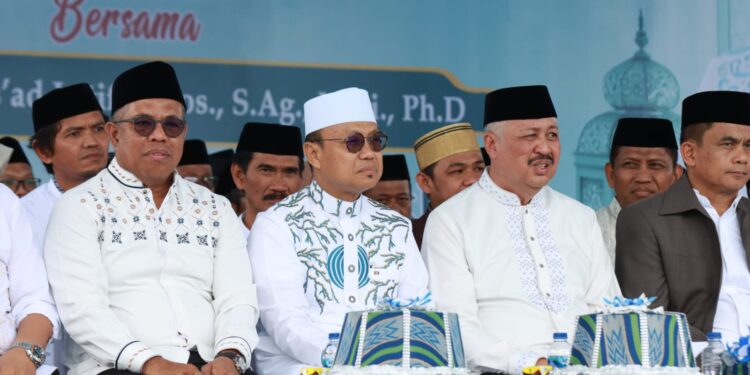 Tabligh Akbar Warnai Peringatan HUT ke-66 Kabupaten Pinrang, Hadirkan Tausiyah dan Bantuan untuk Masyarakat