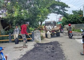 Pemkab Pinrang Perbaiki Ruas Jalan Demi Dukung Kelancaran dan Keselamatan Aktivitas Warga