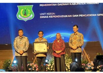 Disdukcapil Pinrang Raih Penghargaan Zona Integritas WBK dari KemenPAN-RB RI