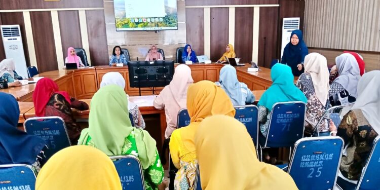 Rapat Evaluasi Program Pelaksanaan Kabupaten Sehat Dipinpin Langsung Sri Widiyati A.Irwan