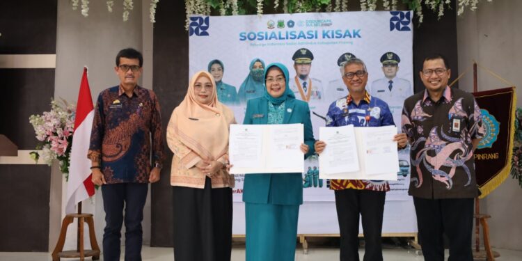 Penandatanganan Kerja Sama PKK dan Duscapil Perkuat Sosialisasi KISAk di Pinrag