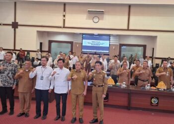 Sekda Pinrang Hadiri Peresmian Program Inpres Jalan Daerah 2025