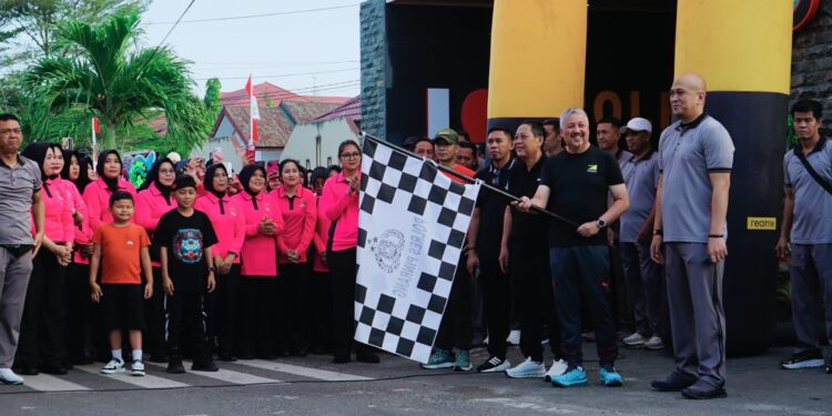 Bupati Irwan Lepas Jalan Santai Bhayangkara 2026 Tegaskan Pentingnya Sinergi dan Hidup Sehat