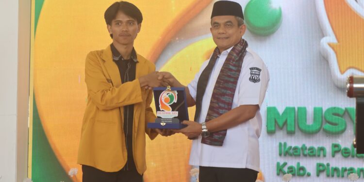 Wabup Pinrang IPM Lahirkan Calon Pemimpin yang Kritis dan Berintegritas